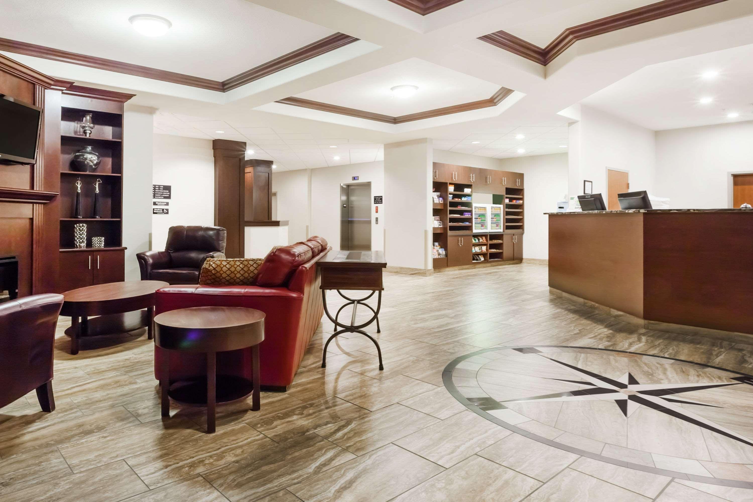 Ramada By Wyndham Creston Hotell Eksteriør bilde